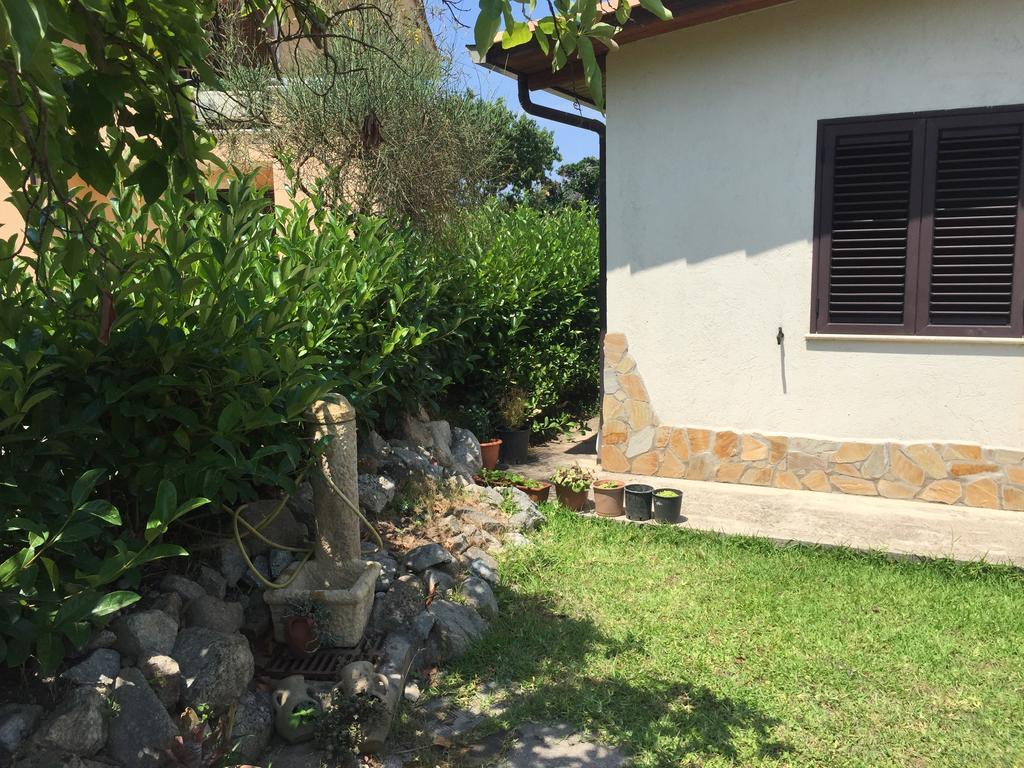 Goddess Yard Villa Tropea Bagian luar foto
